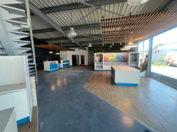 Image de Local Commercial — Lons